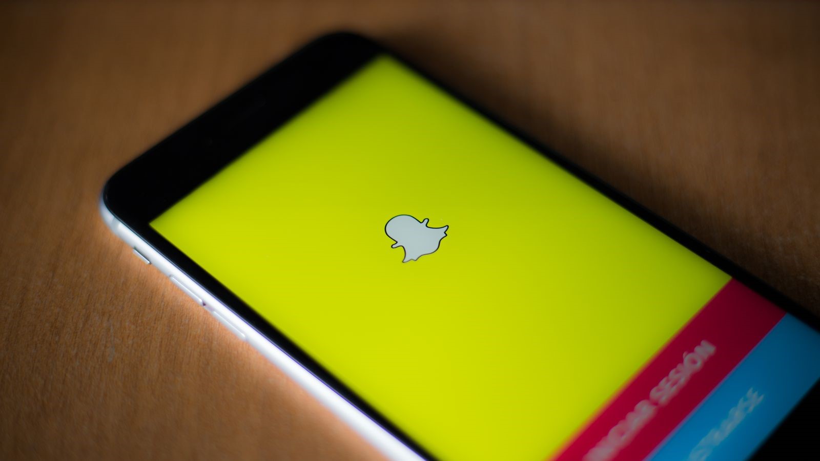 سناب شات تزدهر بأكثر من 210 مليون مستخدم في اليوم